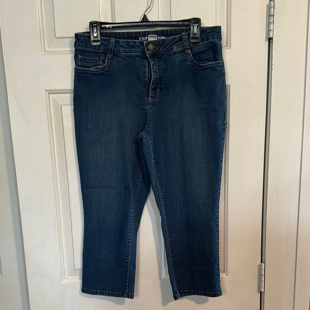 Croft & Barrow classic Capri size 10